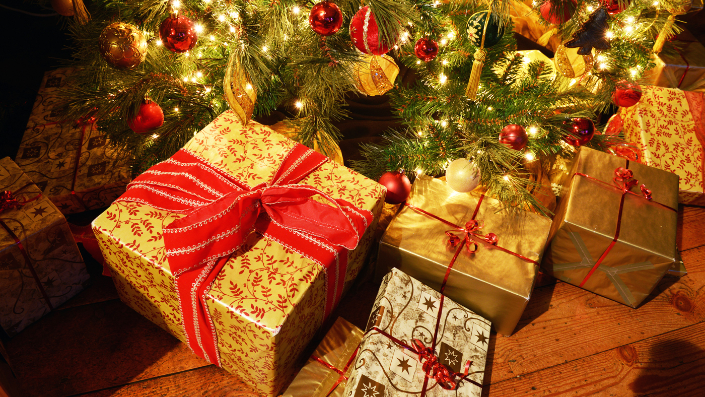 Buy Christmas Gifts, Decors and MORE